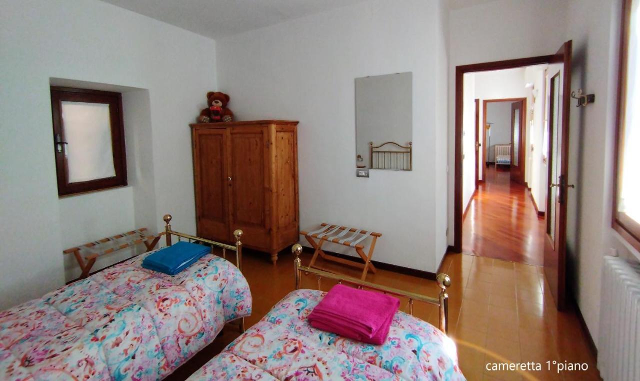 Appartamento Le Campanelle San Felice del Benaco Luaran gambar