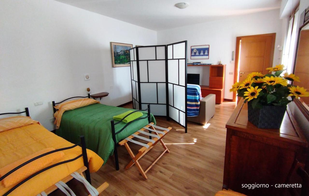 Appartamento Le Campanelle San Felice del Benaco Luaran gambar